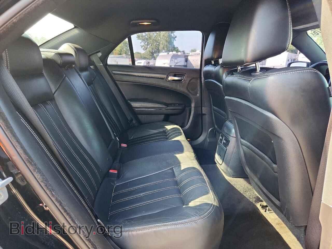 2015 CHRYSLER 300 - VIN: 2C3CCAGG5FH831211 - Photo 10