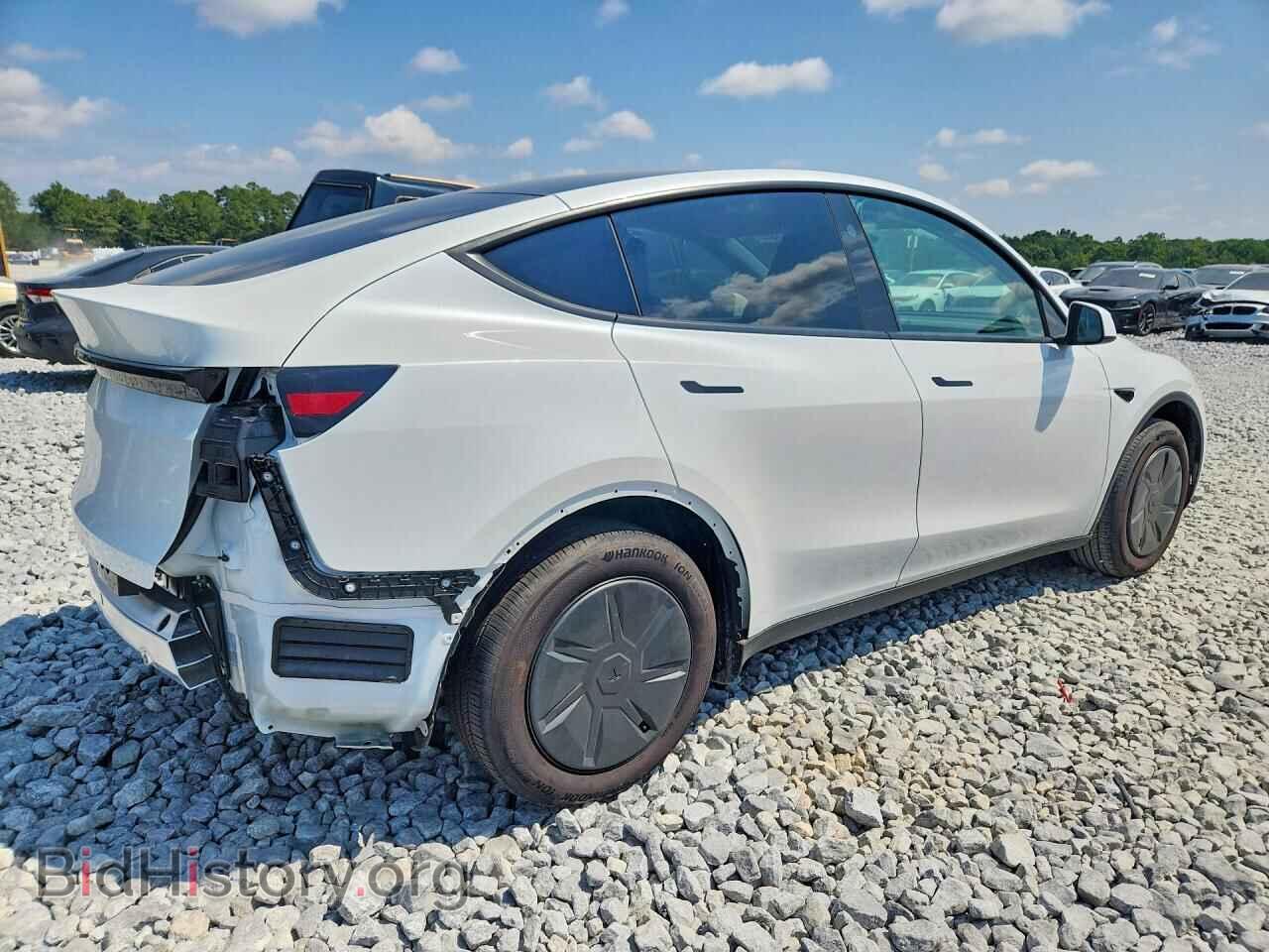 2026 TESLA MODEL Y - VIN: 7SAYGDED1TA594122 - Photo 3