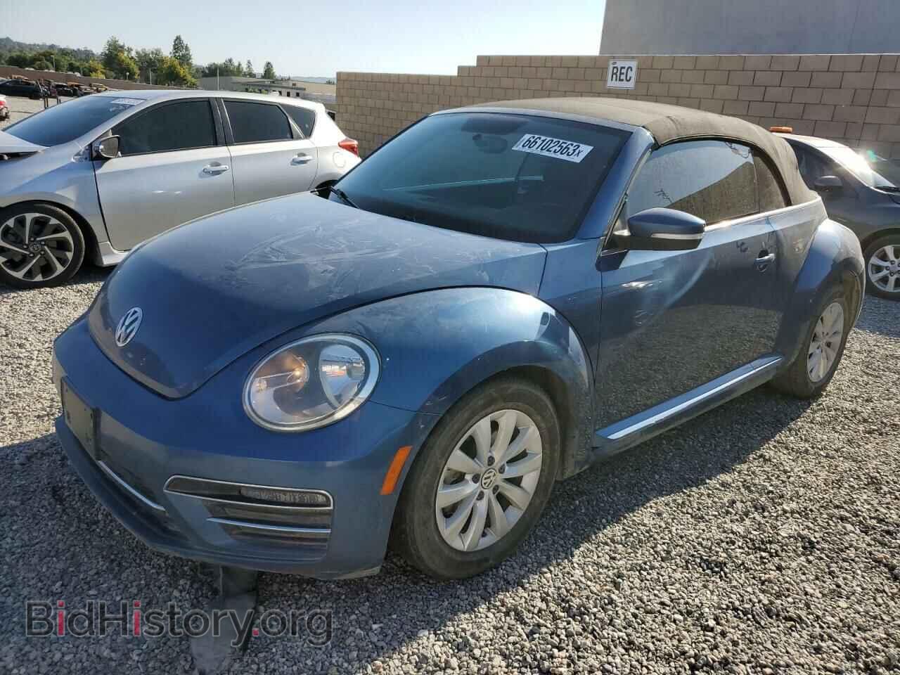 Photo 3VW5DAATXJM511140 - VOLKSWAGEN BEETLE 2018