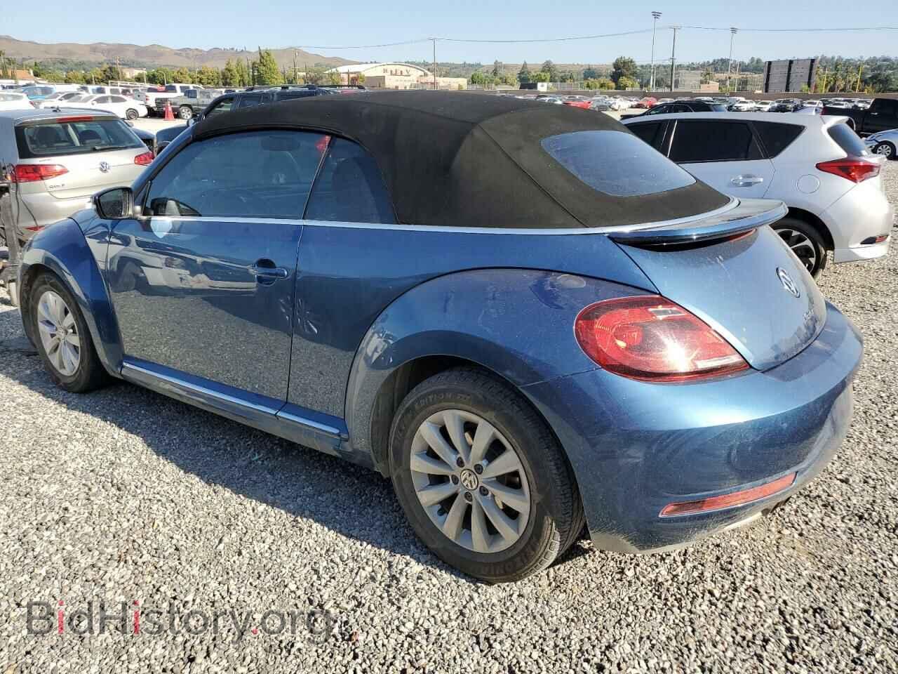 2018 VOLKSWAGEN BEETLE - VIN: 3VW5DAATXJM511140 - Фото 2