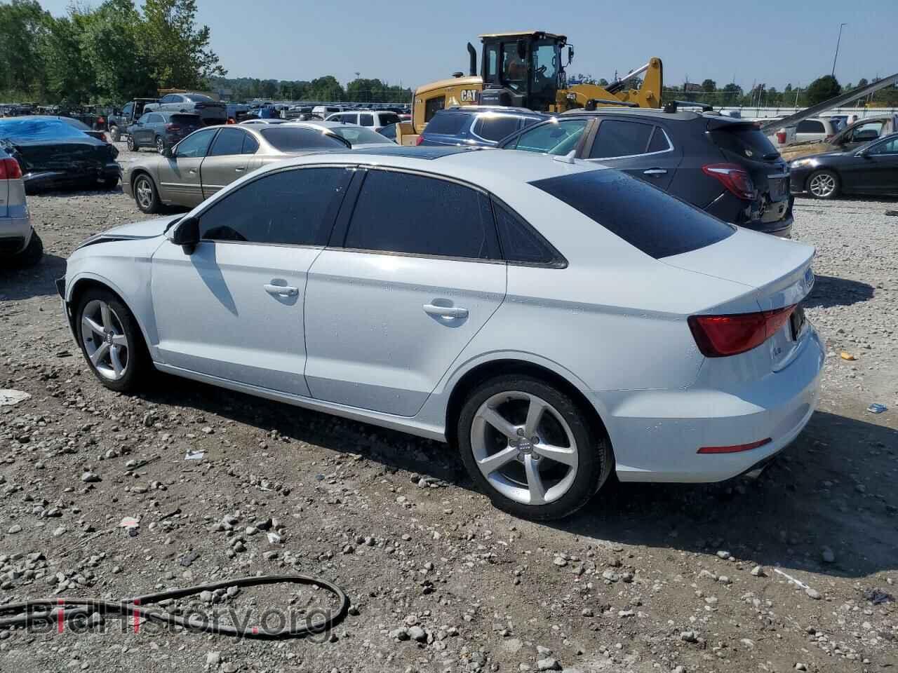 2015 AUDI A3 - VIN: WAUACGFF7F1007723 - Фото 2