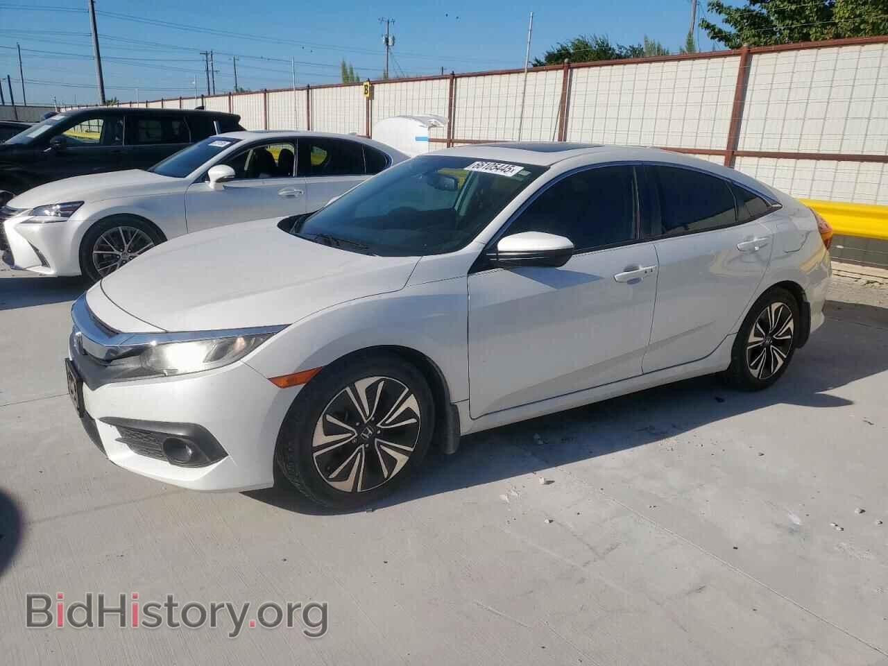 Фотография 19XFC1F7XHE000070 - HONDA CIVIC 2017