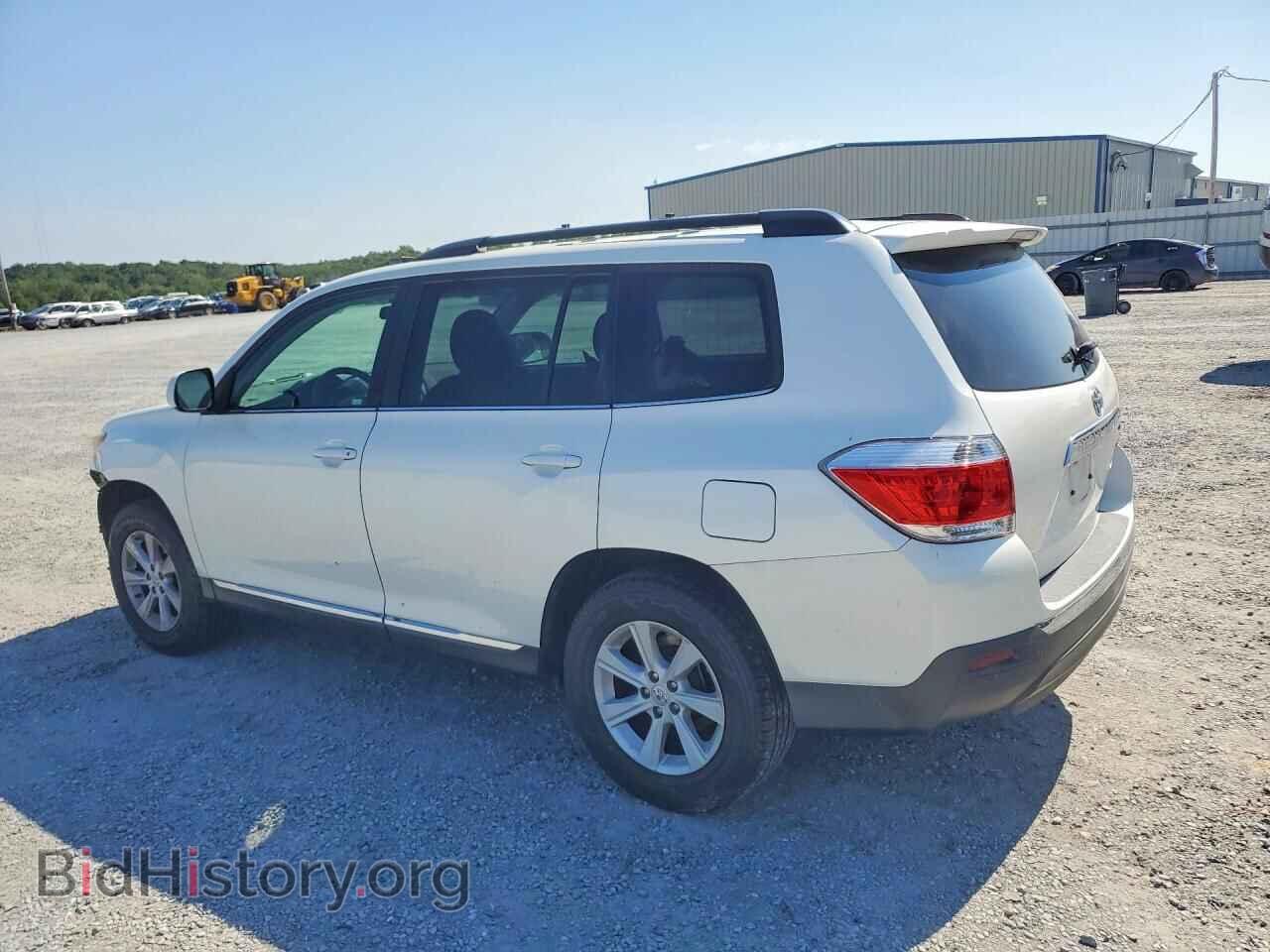 2013 TOYOTA HIGHLANDER - VIN: 5TDBK3EH8DS251760 - Фото 2