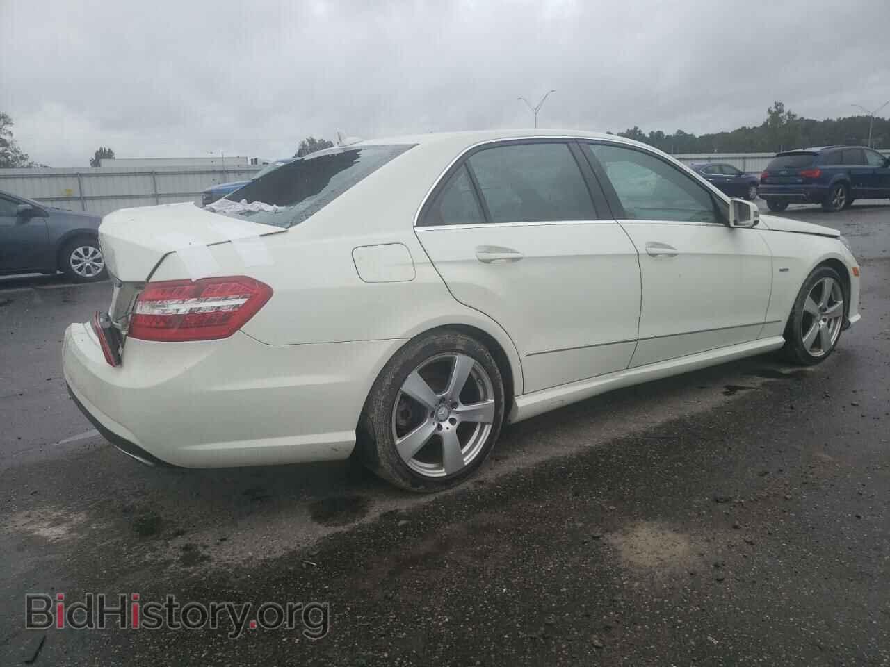 2012 MERCEDES-BENZ E-CLASS - VIN: WDDHF5KB8CA523400 - Фото 3