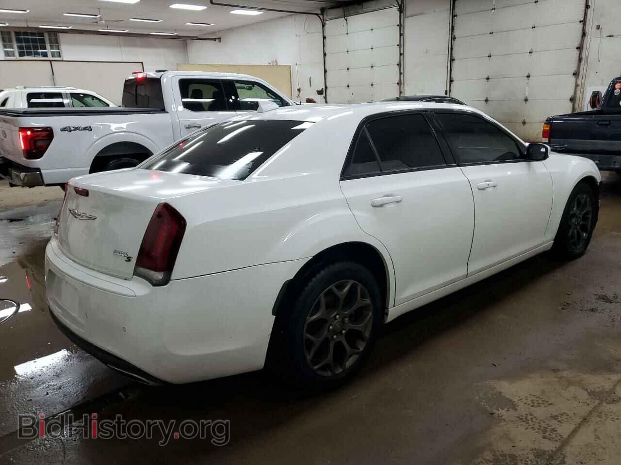 2017 CHRYSLER 300 - VIN: 2C3CCAGG1HH591917 - Фото 3
