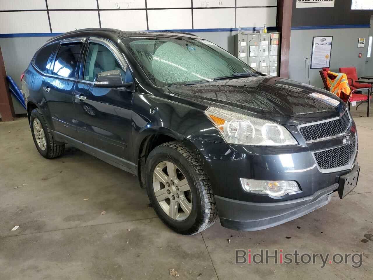 Photo 1GNKVGED6BJ389178 - CHEVROLET TRAVERSE 2011