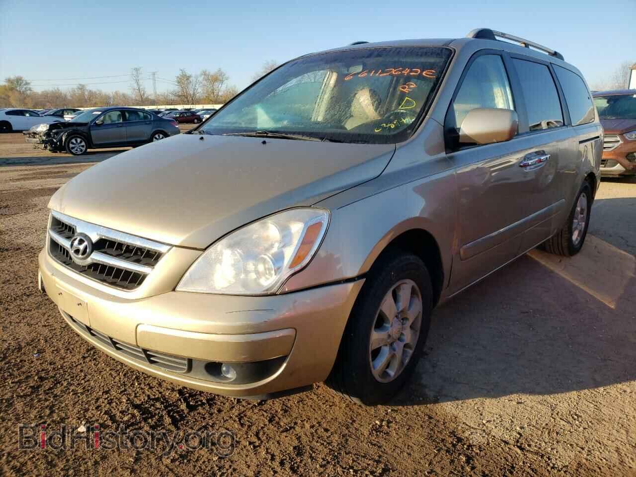 2007 HYUNDAI ENTOURAGE - VIN: KNDMC233X76038949 - Фото 2