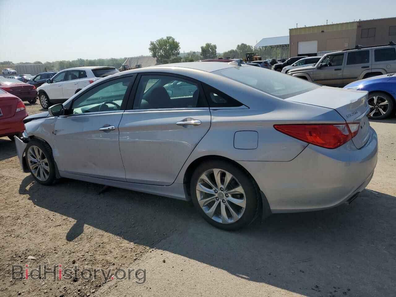2012 HYUNDAI SONATA - VIN: 5NPEC4ACXCH408137 - Фото 2