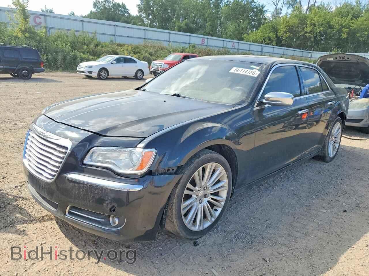 Фотография 2C3CA5CG5BH599528 - CHRYSLER 300 2011