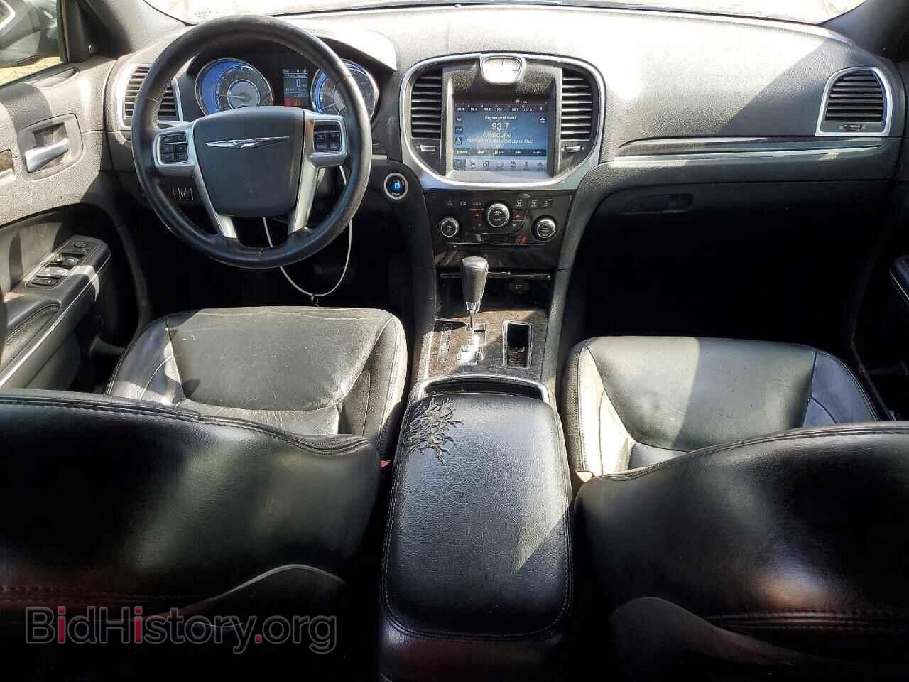 2011 CHRYSLER 300 - VIN: 2C3CA5CG5BH599528 - Photo 8