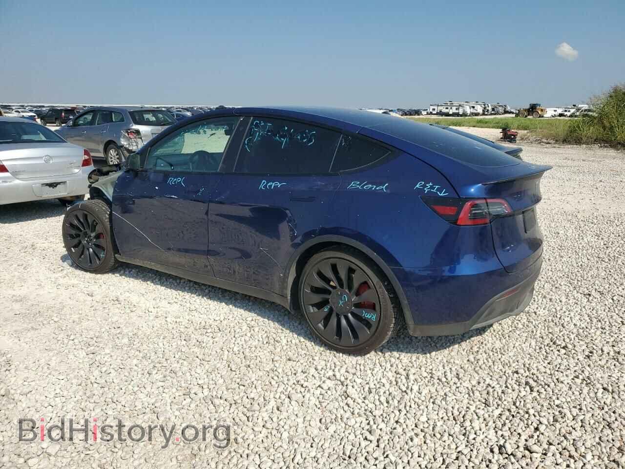 2023 TESLA MODEL Y - VIN: 7SAYGDEF1PF617912 - Фото 2