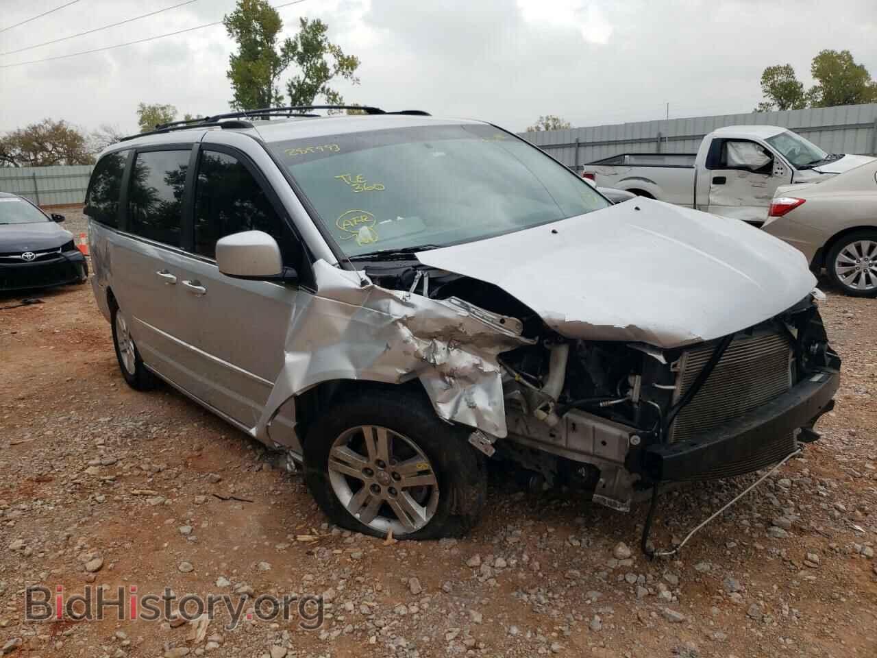 Фотография 2D4RN5DXXAR289993 - DODGE CARAVAN 2010