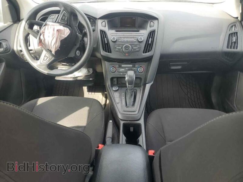 2017 Ford FOCUS (VIN 1FADP3FE9HL297643) — фото 8 из 12