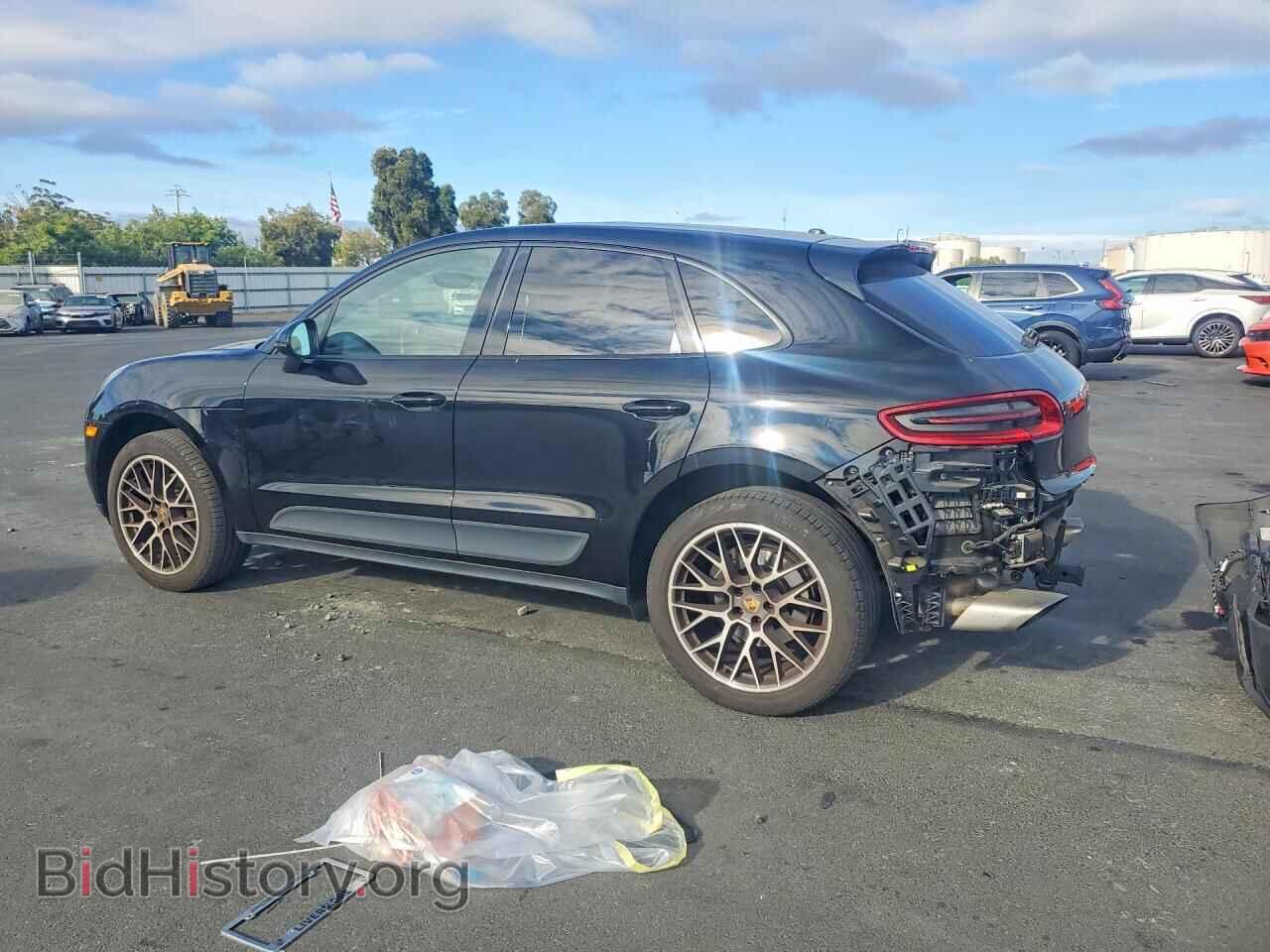 2018 PORSCHE MACAN - VIN: WP1AA2A58JLB07111 - Photo 2