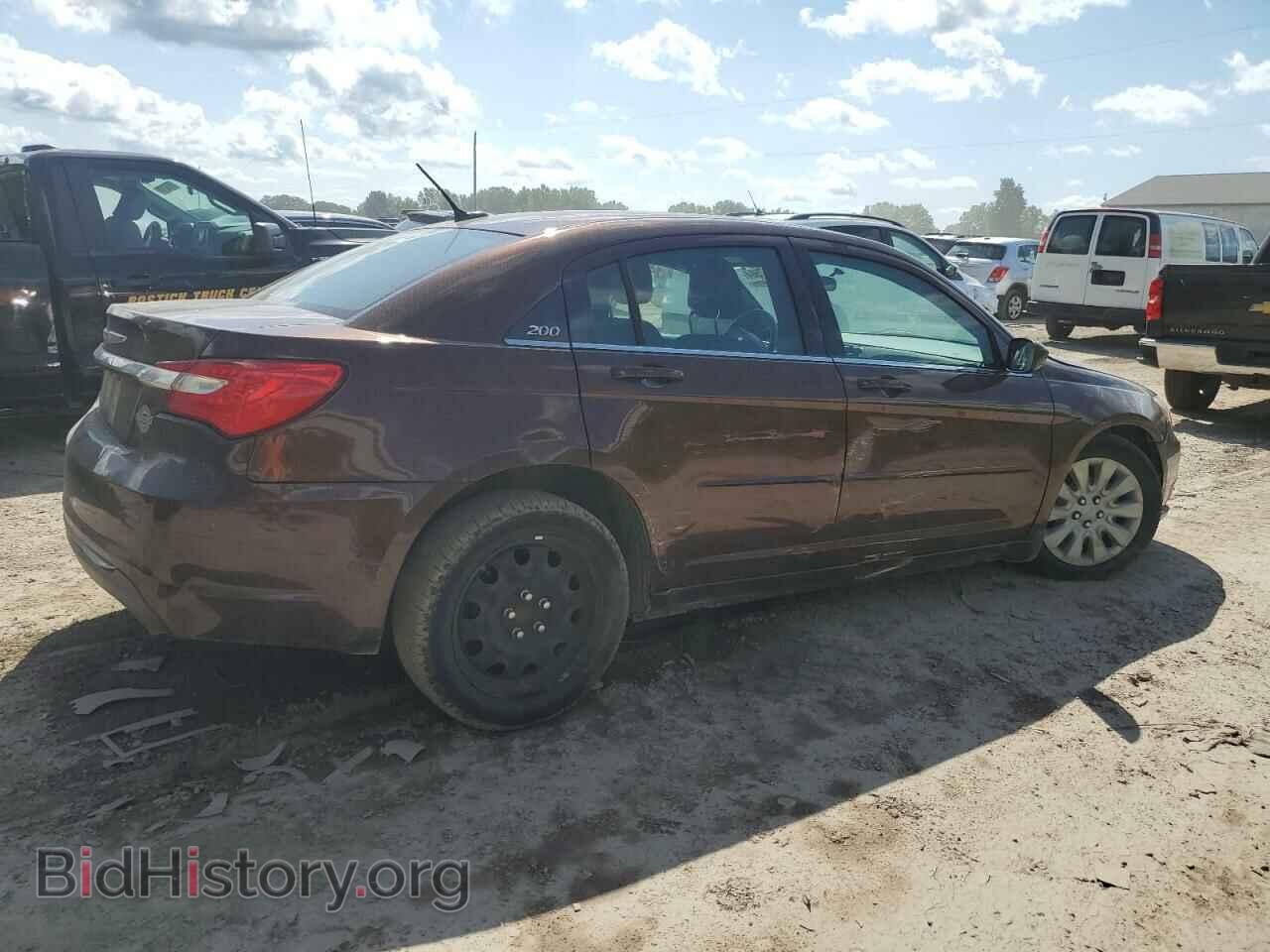 2012 CHRYSLER 200 - VIN: 1C3CCBAG2CN215466 - Фото 3