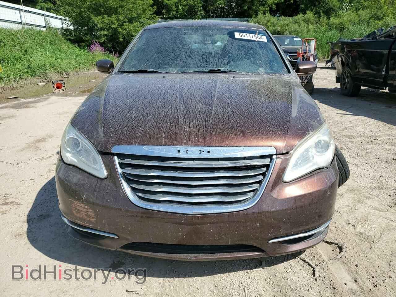 2012 CHRYSLER 200 - VIN: 1C3CCBAG2CN215466 - Фото 5