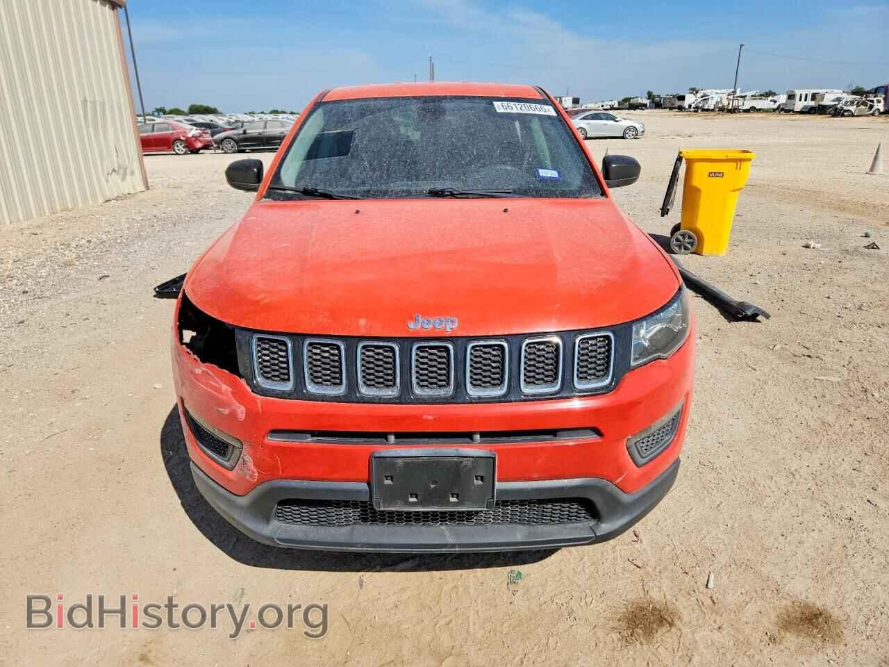2018 JEEP COMPASS - VIN: 3C4NJCAB8JT106964 - Photo 5