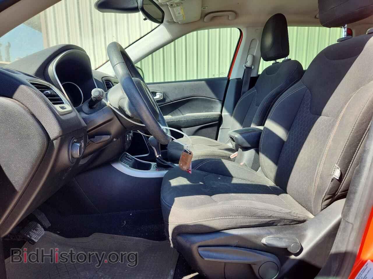 2018 JEEP COMPASS - VIN: 3C4NJCAB8JT106964 - Photo 7
