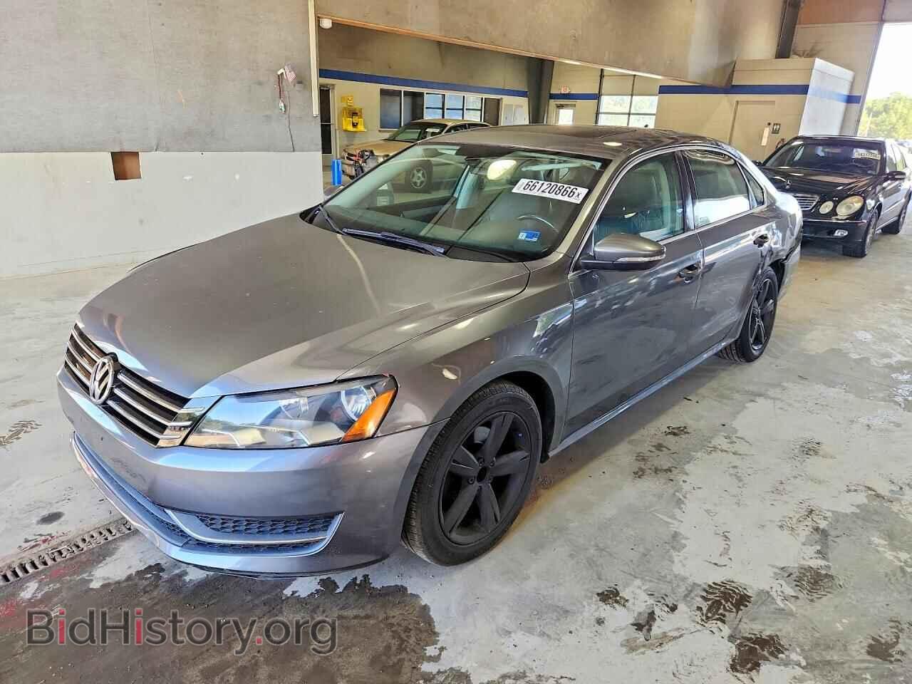 Фотография 1VWBP7A33CC091013 - VOLKSWAGEN PASSAT 2012