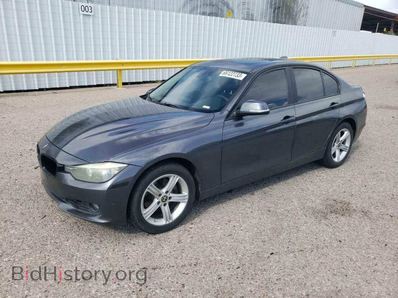 Photo WBA3C1C5XCF430439 - BMW 3 SERIES 2012