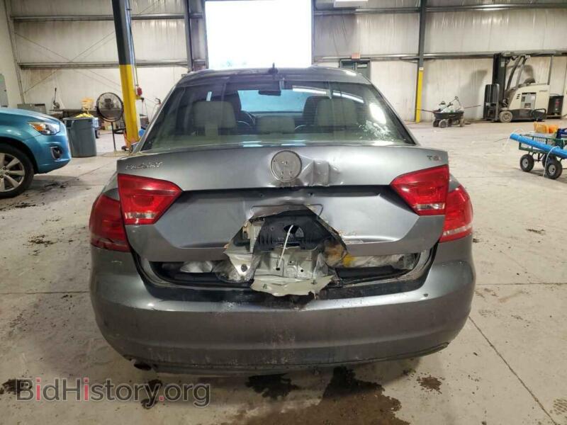 2015 Volkswagen PASSAT (VIN 1VWAT7A35FC025932) — фото 6 из 12