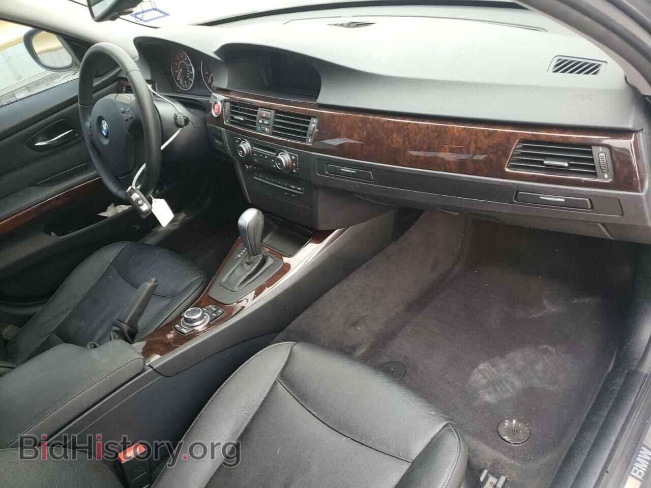 2011 BMW 3 SERIES - VIN: WBAPH7C52BA802406 - Фото 9
