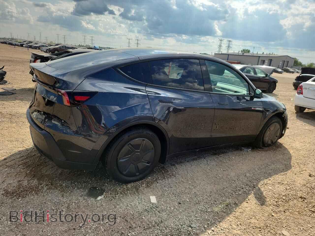 2026 TESLA MODEL Y - VIN: 7SAYGDED6TA736268 - Photo 3