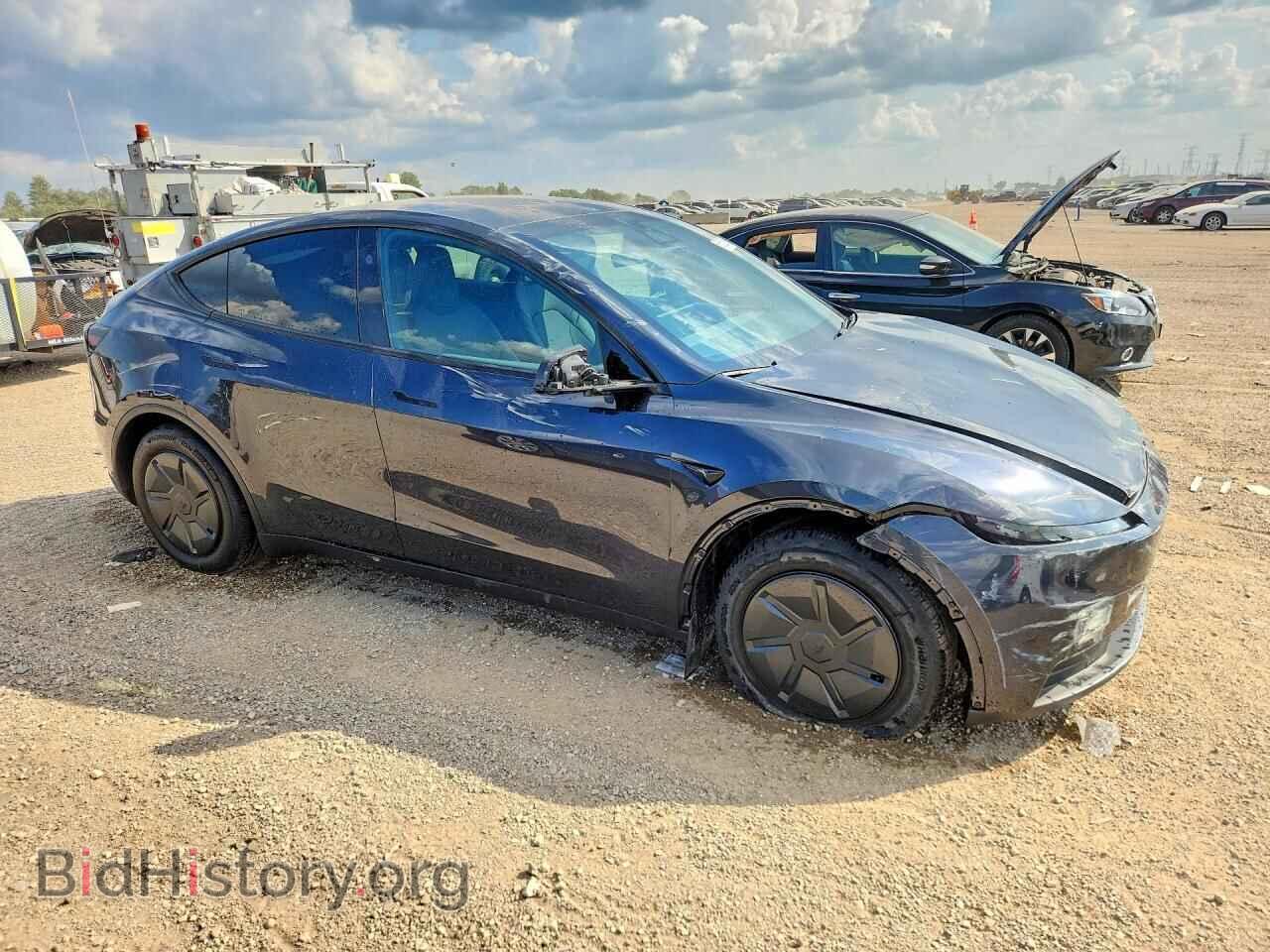 2026 TESLA MODEL Y - VIN: 7SAYGDED6TA736268 - Photo 4