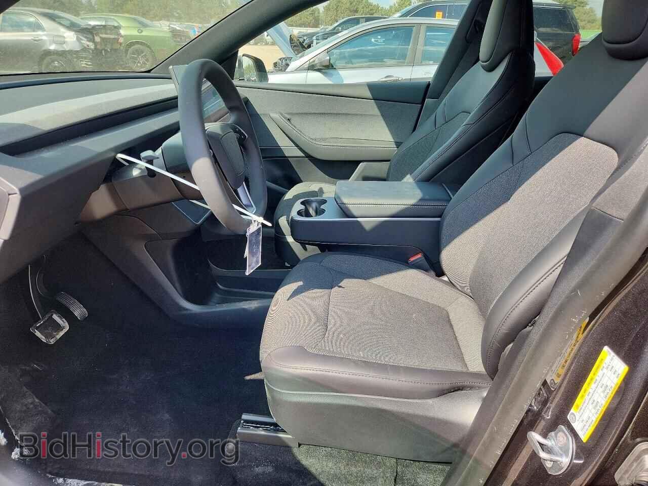 2026 TESLA MODEL Y - VIN: 7SAYGDED6TA736268 - Photo 7