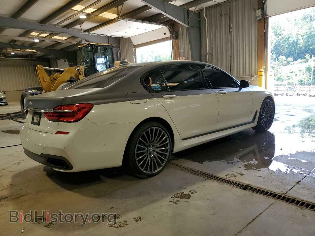2017 BMW 7 SERIES - VIN: WBA7F2C34HG422822 - Фото 3