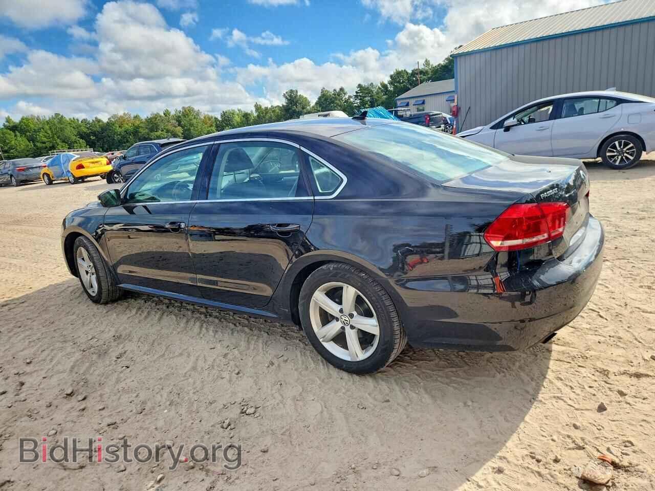 2015 VOLKSWAGEN PASSAT - VIN: 1VWAT7A38FC087552 - Photo 2