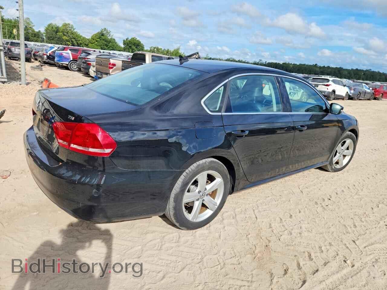 2015 VOLKSWAGEN PASSAT - VIN: 1VWAT7A38FC087552 - Photo 3