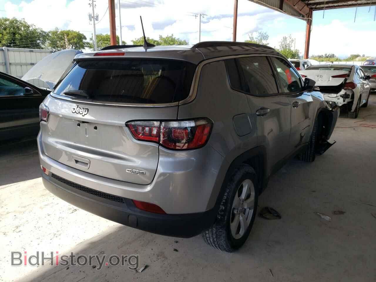 2017 JEEP COMPASS - VIN: 3C4NJCBB3HT642813 - Фото 4
