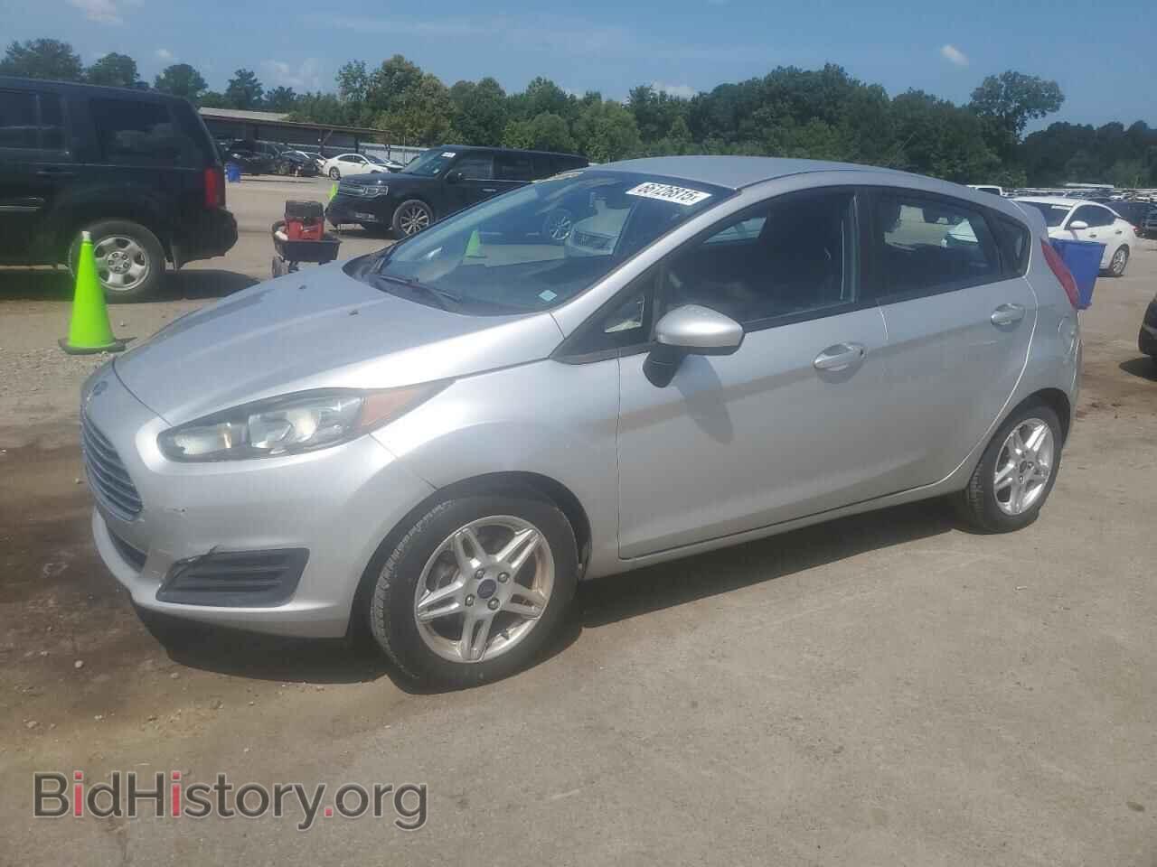 Photo 3FADP4EJ8HM142665 - FORD FIESTA 2017