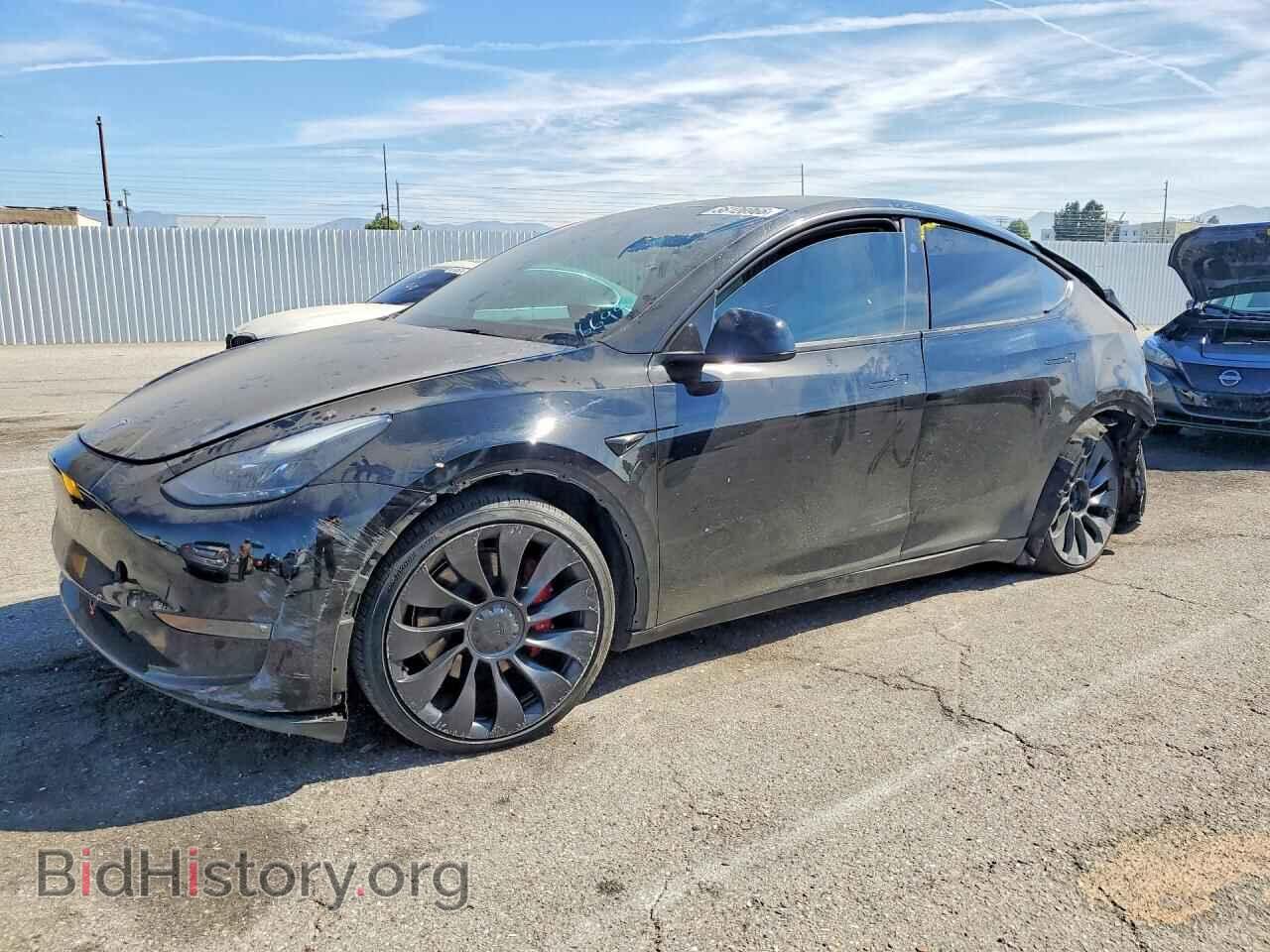 Photo 7SAYGDEFXRF106699 - TESLA MODEL Y 2024