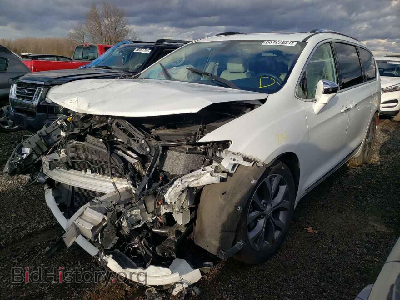 2019 CHRYSLER PACIFICA - VIN: 2C4RC1GG0KR549004 - Фото 2