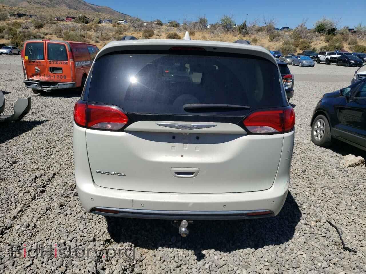 2017 CHRYSLER PACIFICA - VIN: 2C4RC1BG2HR628660 - Фото 6