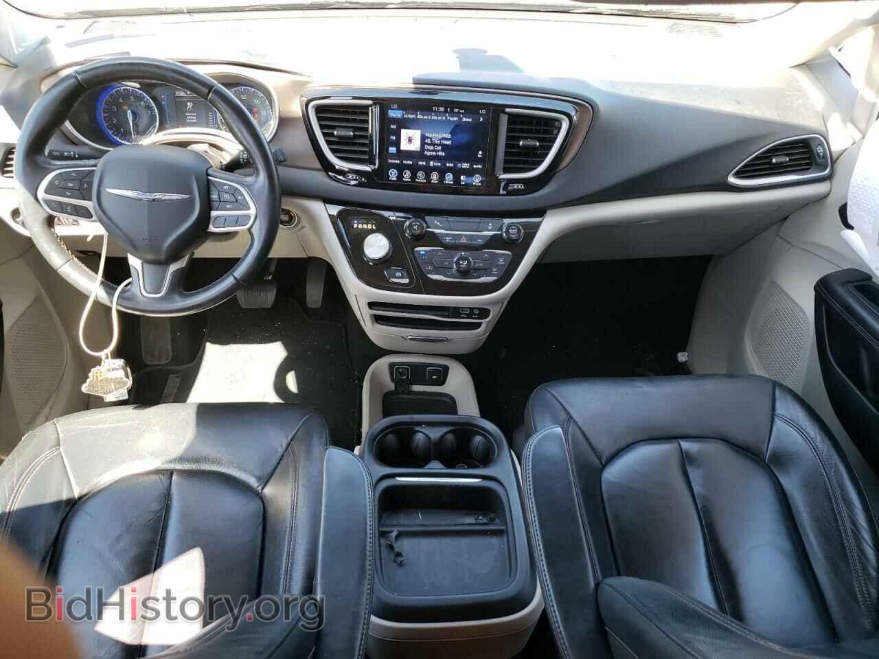 2017 CHRYSLER PACIFICA - VIN: 2C4RC1BG2HR628660 - Фото 8