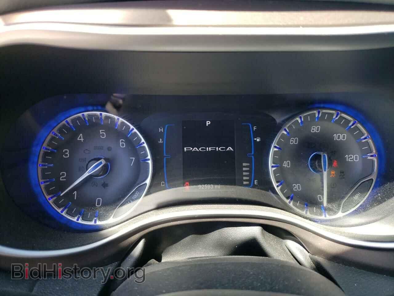 2017 CHRYSLER PACIFICA - VIN: 2C4RC1BG2HR628660 - Фото 9