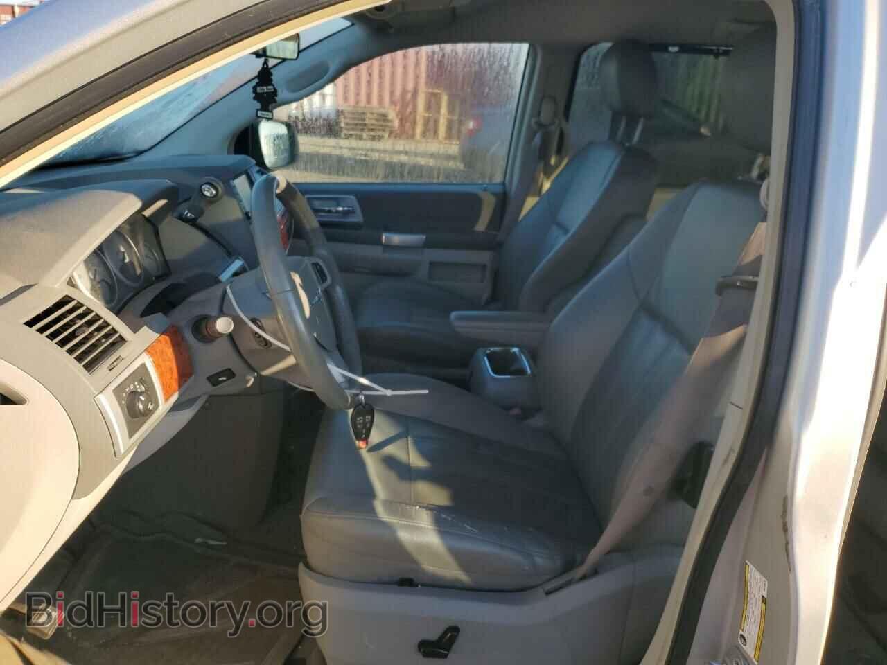 2008 CHRYSLER MINIVAN - VIN: 2A8HR54PX8R740579 - Фото 7