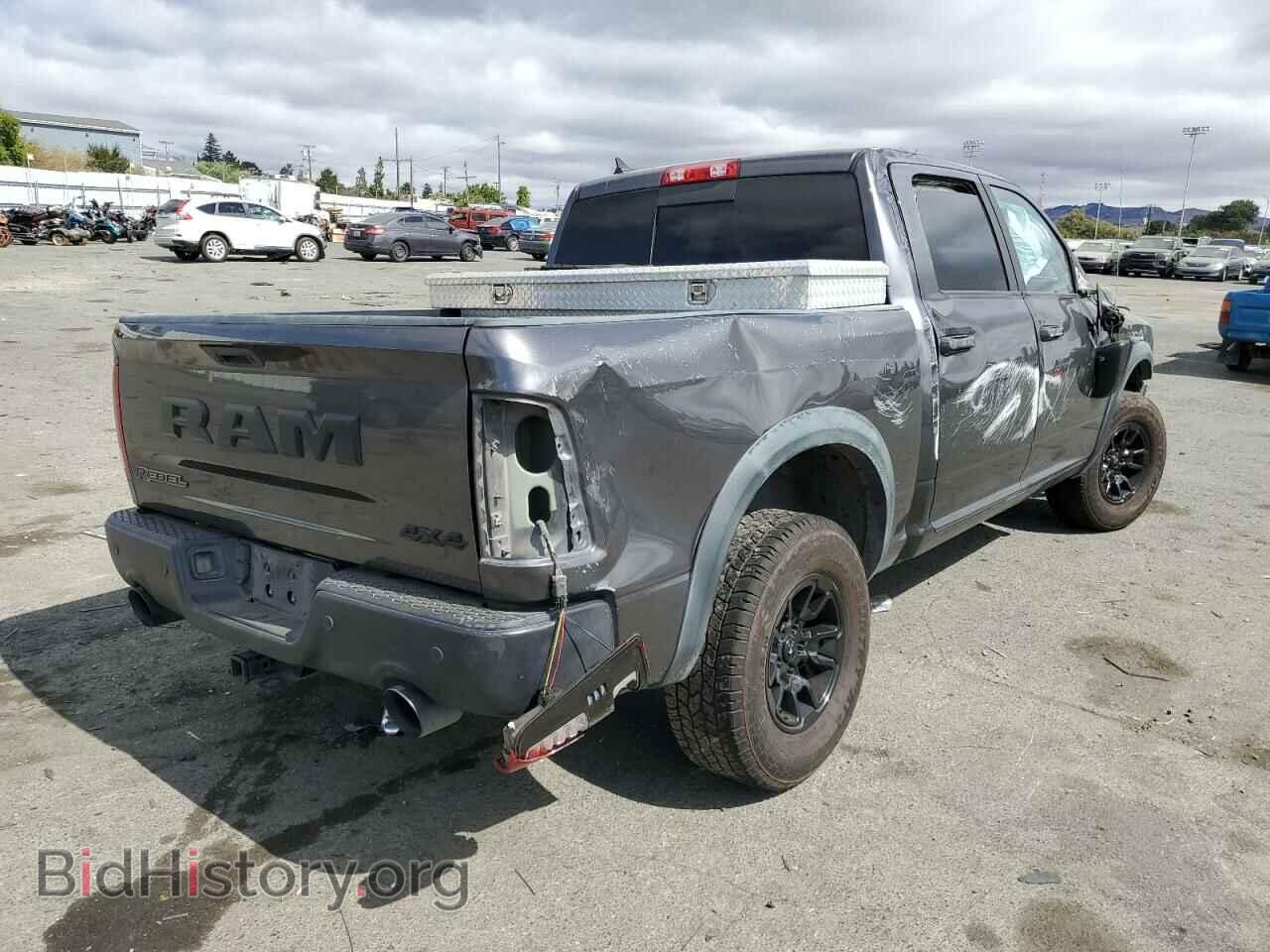 2017 RAM 1500 - VIN: 1C6RR7YT4HS518012 - Фото 3