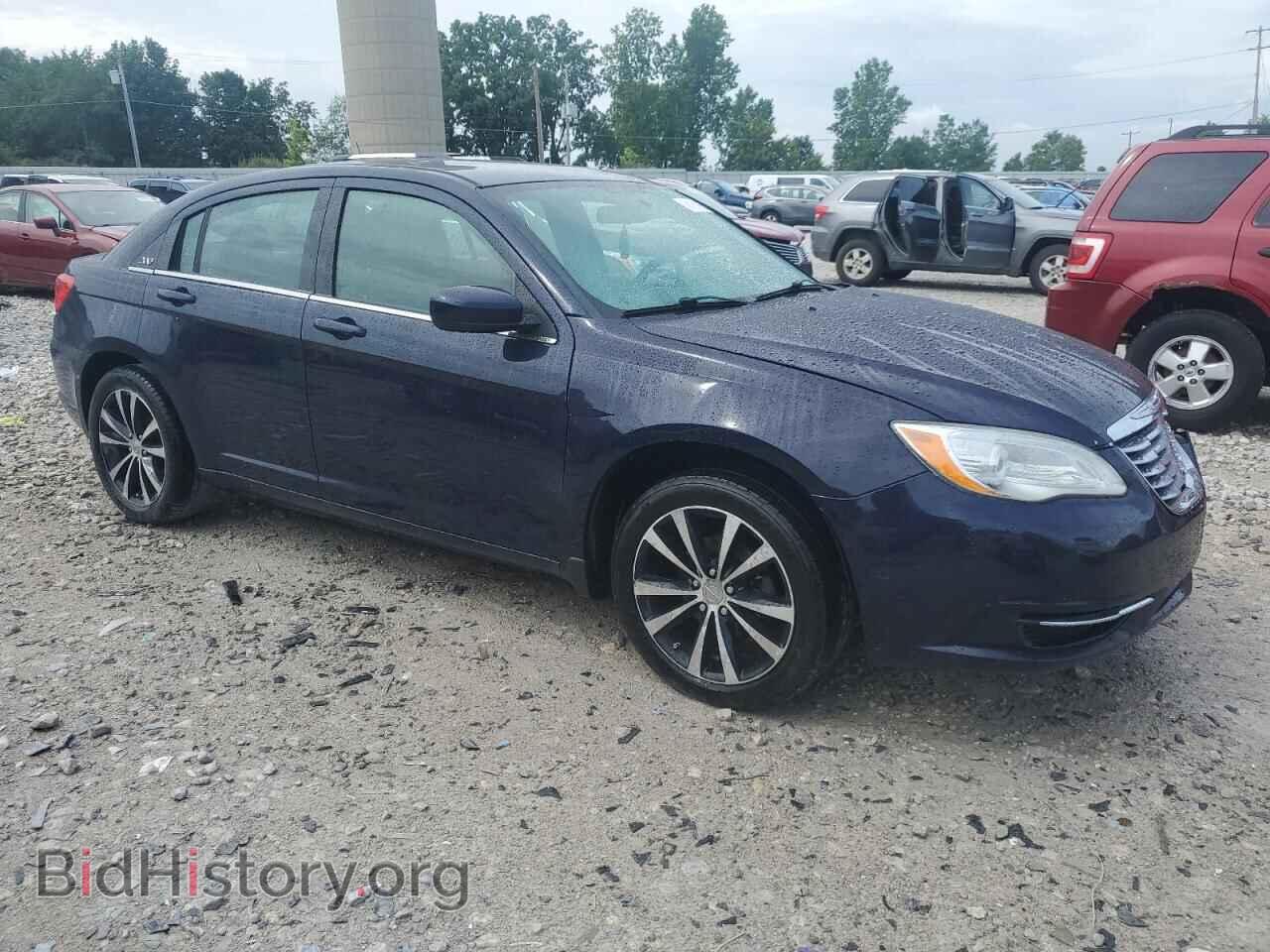 2014 CHRYSLER 200 - VIN: 1C3CCBAB7EN237910 - Photo 4