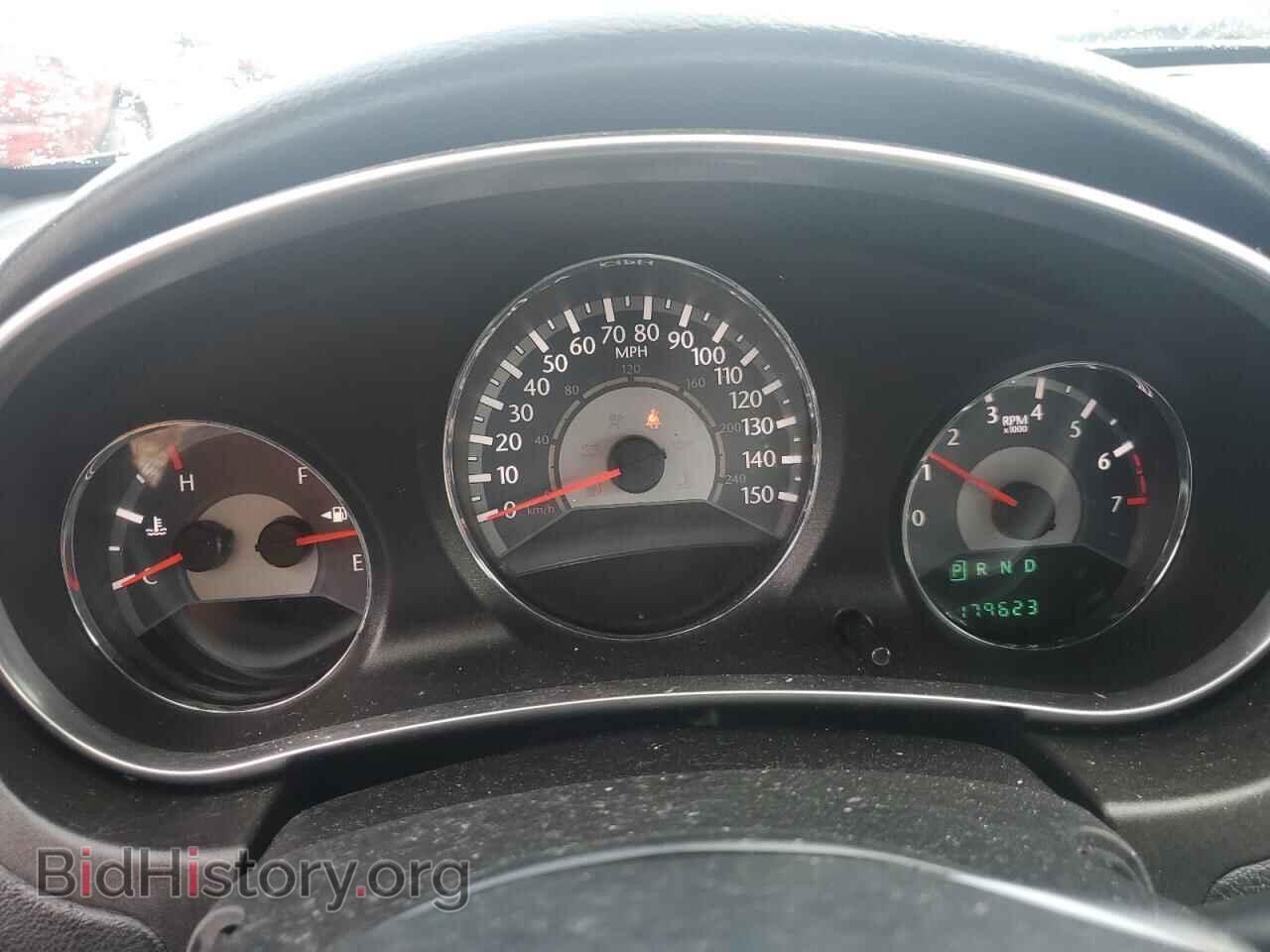 2014 CHRYSLER 200 - VIN: 1C3CCBAB7EN237910 - Photo 9