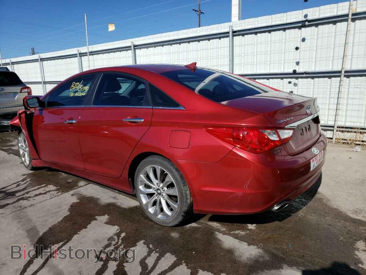 2013 HYUNDAI SONATA - VIN: 5NPEC4AB3DH527107 - Фото 2