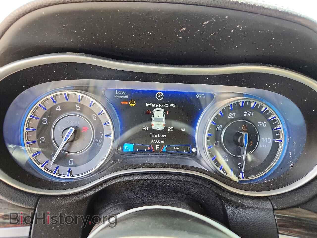 2016 CHRYSLER 300 - VIN: 2C3CCARG6GH262111 - Photo 9