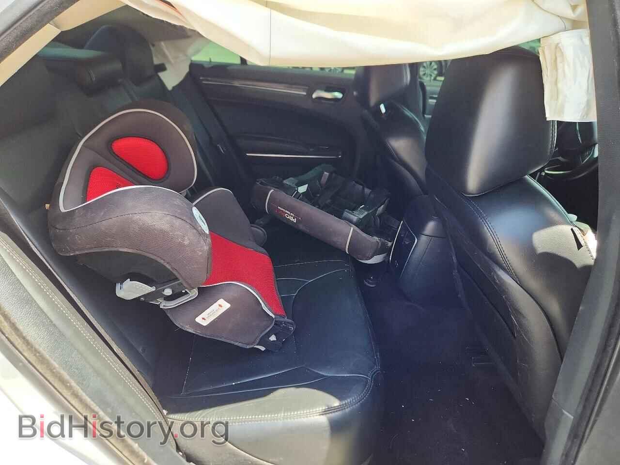 2016 CHRYSLER 300 - VIN: 2C3CCARG6GH262111 - Photo 10