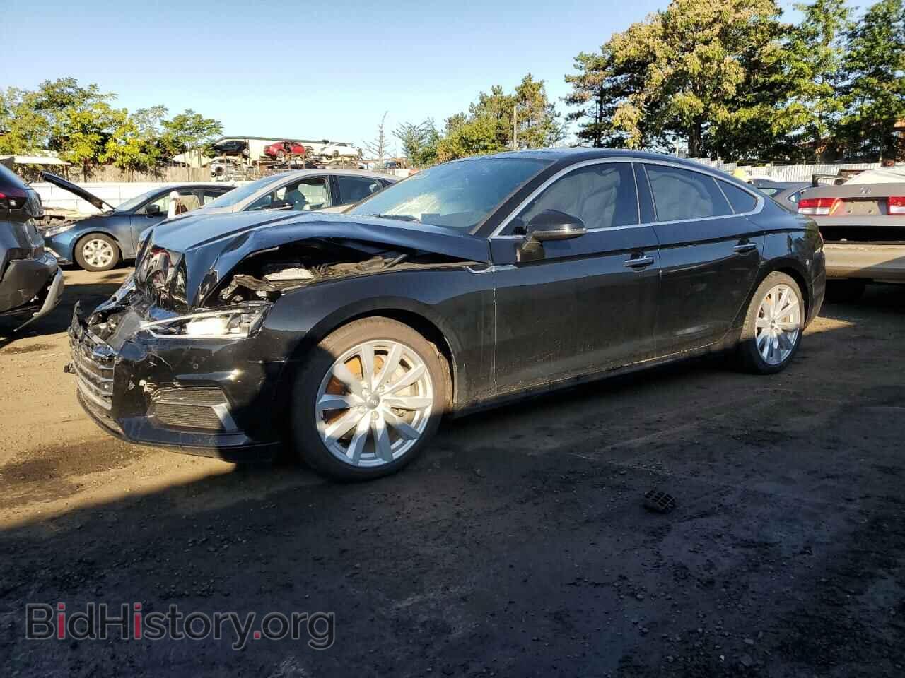 Фотография WAUBNCF54JA135943 - AUDI A5 2018