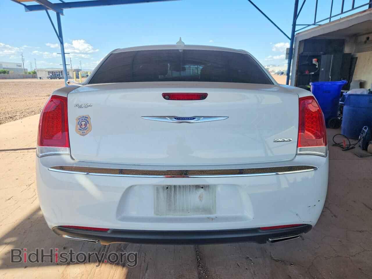 2019 CHRYSLER 300 - VIN: 2C3CCAEG2KH631299 - Photo 6