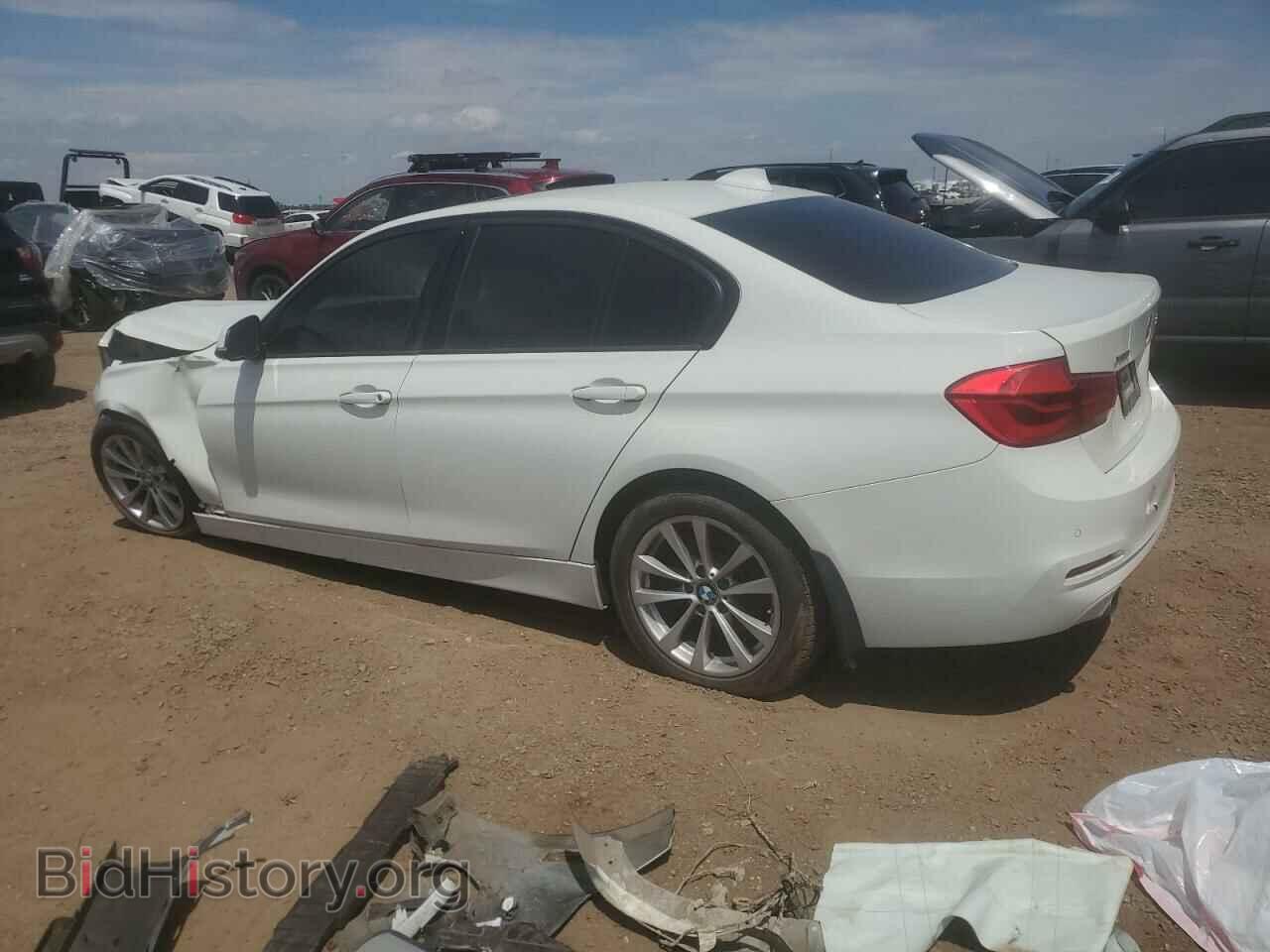 2017 BMW 3 SERIES - VIN: WBA8A3C53HK691501 - Фото 2