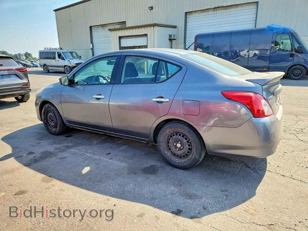 2016 NISSAN VERSA - VIN: 3N1CN7AP7GL816495 - Фото 2